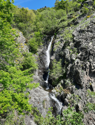 Долен водопад Ачдере