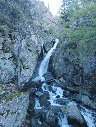 Водопад Петканова вода