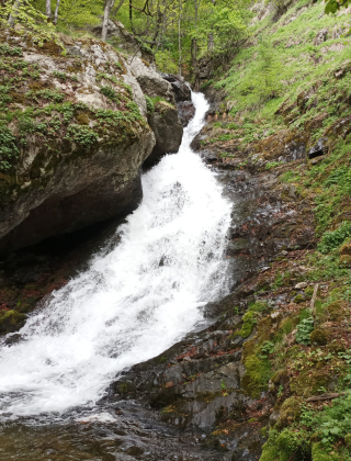 Водопад Бабска река 4
