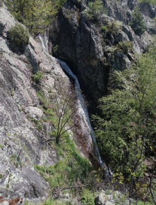 Долен водопад Йоздере
