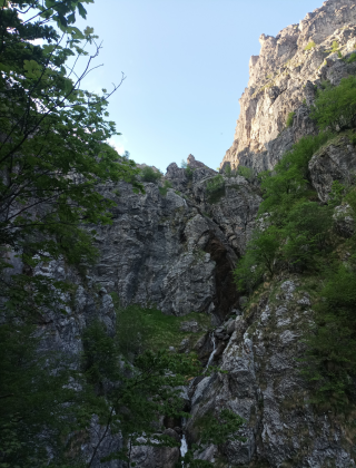 Водопад Синаница 1