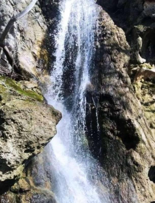 Водопад Футула Горен