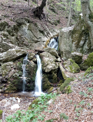 Водопад Папришка река 8