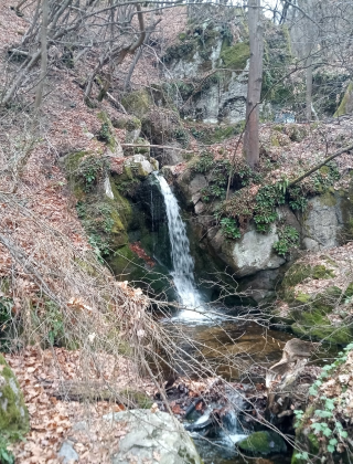 Водопад Перущенска река 3